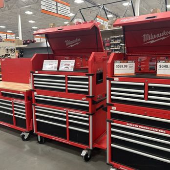 Fleet Farm store interior aisles