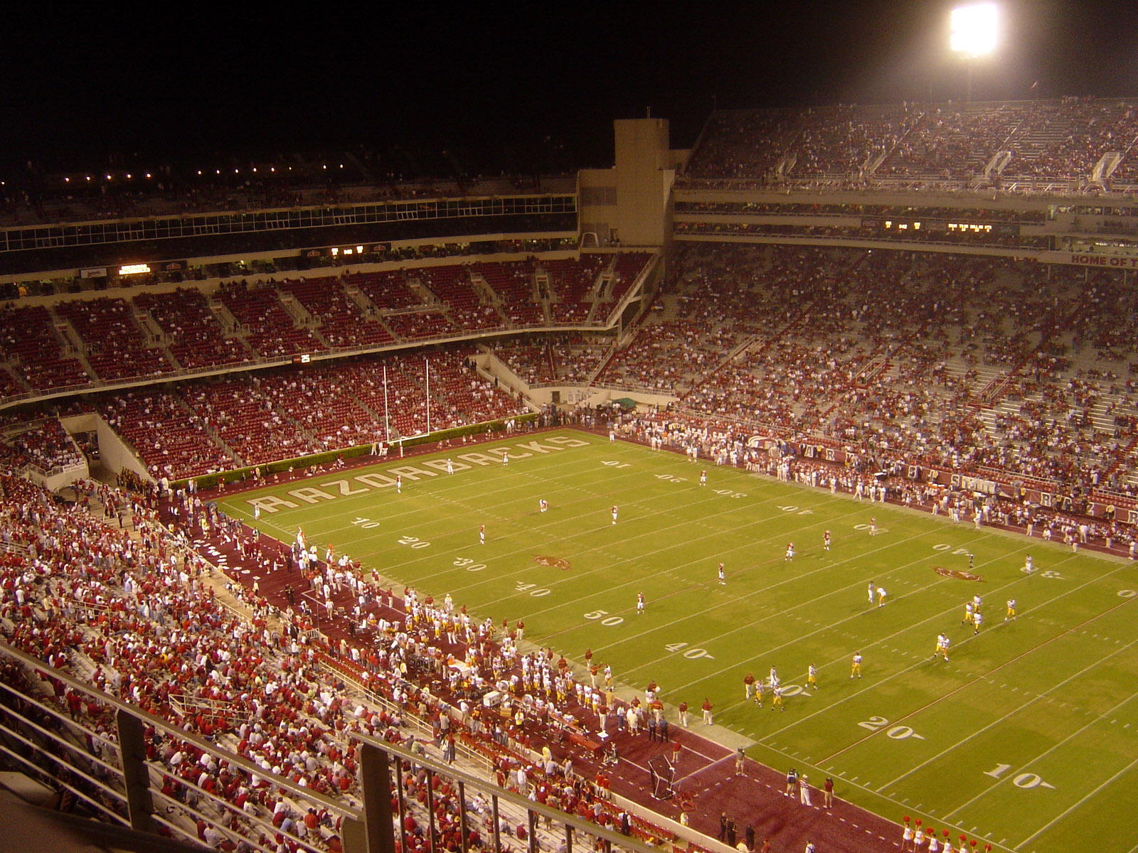 A football game in garbage time with backups on the field